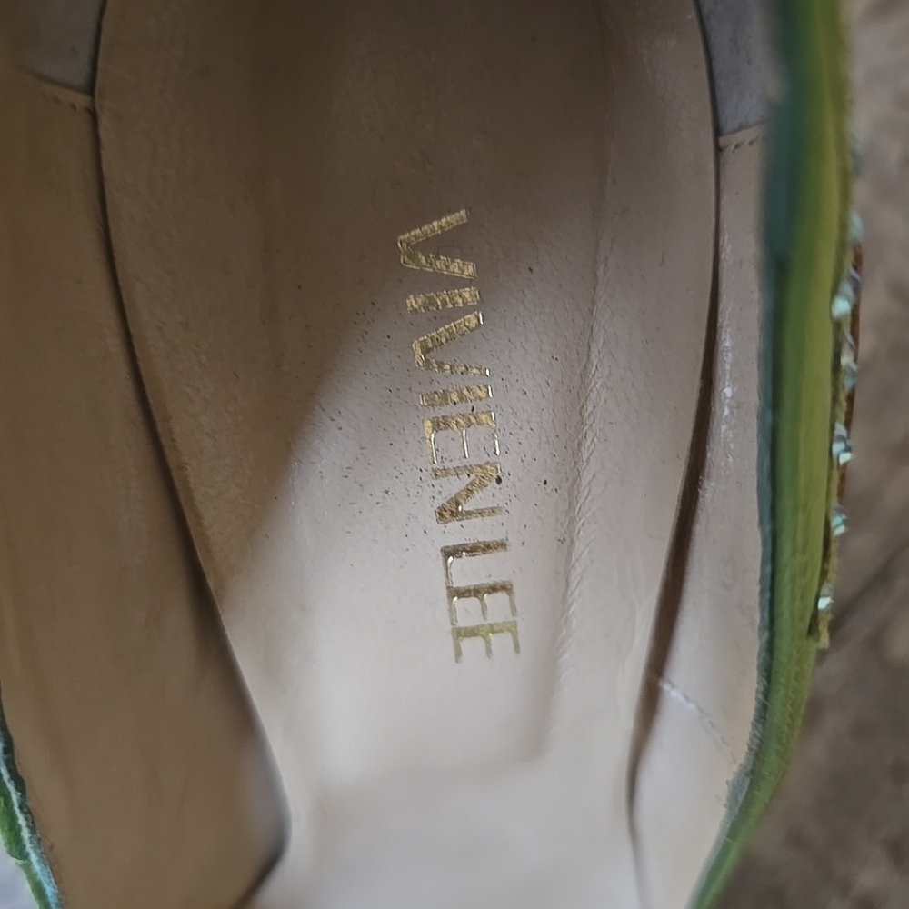 Vivien Lee Women’s Stunning Green Fabric Designer Heels Stilettos Size 38 1/2 - Picture 13 of 15
